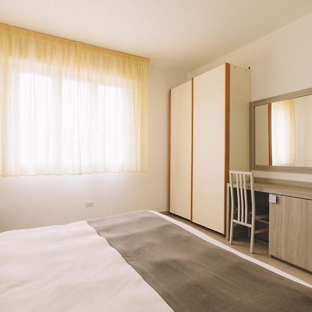 Hotel Residence La Palma Finale Ligure Exteriör bild