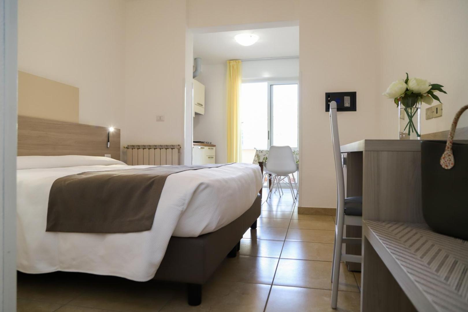 Hotel Residence La Palma Finale Ligure Exteriör bild