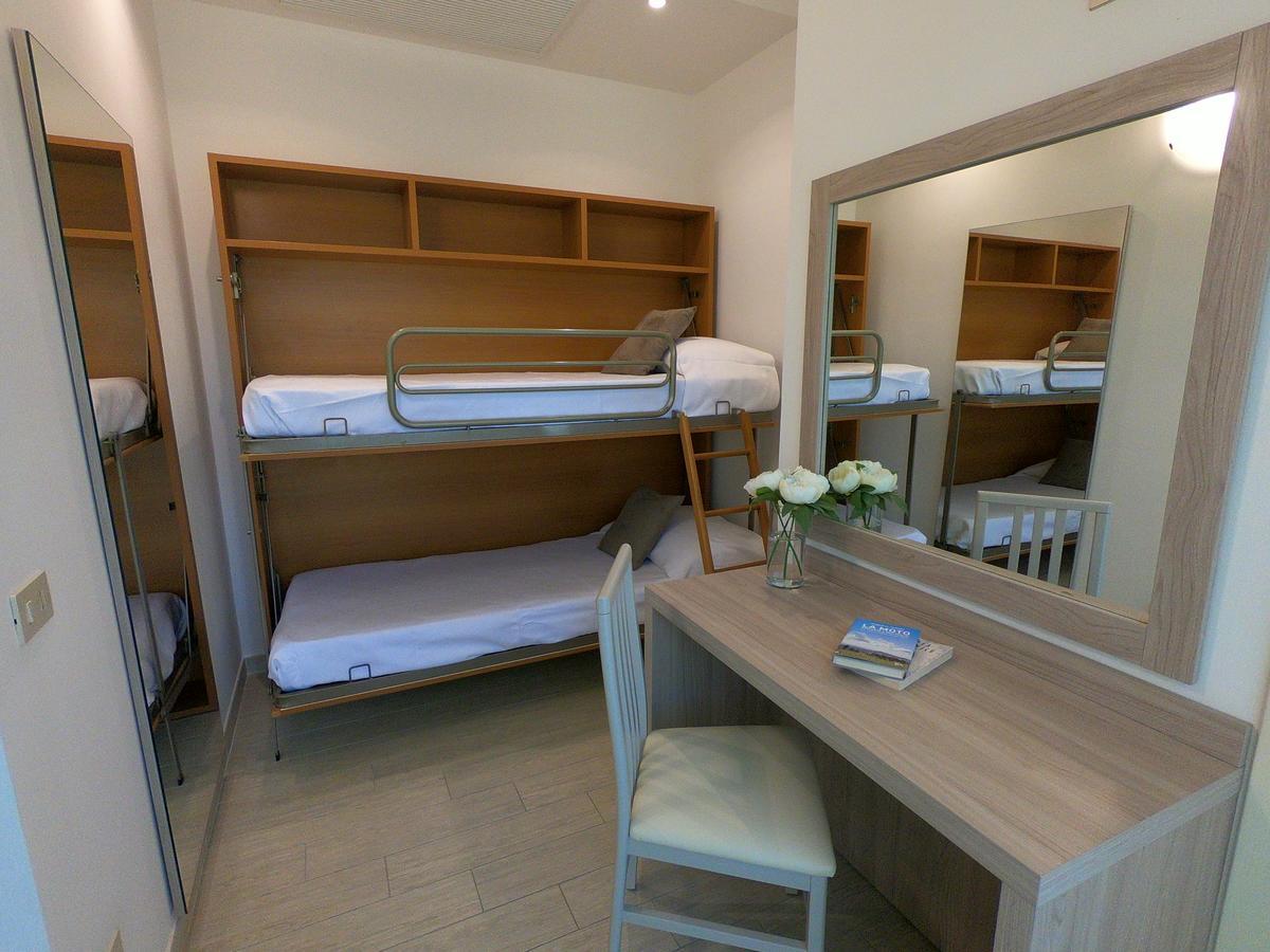 Hotel Residence La Palma Finale Ligure Exteriör bild